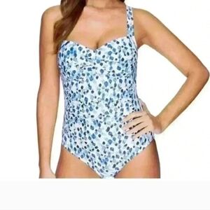 NIP TUCK One Piece Swimsuit Size 6. Like New!!